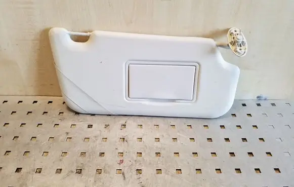 Ford Focus Sun visor