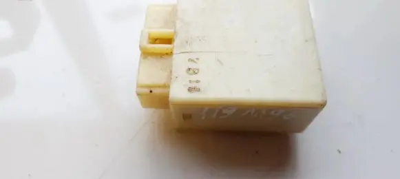 Mazda 323 F Other relay 3211167320 3211-167-320