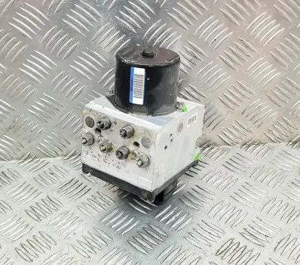 Volkswagen PASSAT B6 ABS Pump 3C0614109C 16431501C