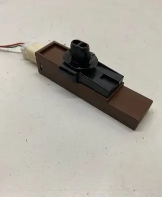 Toyota RAV 4 (XA40) Aerial antenna amplifier 16195486