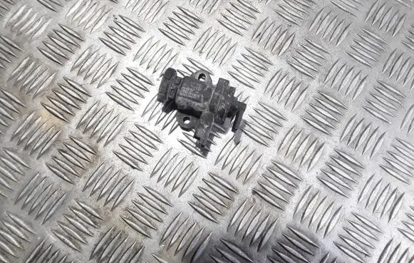 Peugeot 607 Turbo solenoid valve 9635704380 0928400414