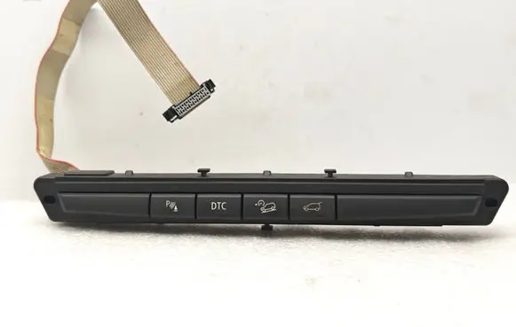 BMW X5 E70 Parking (PDC) sensor switch 6972780 6131 502184