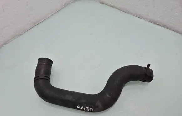 Dodge Grand Caravan Engine coolant pipe/hose 