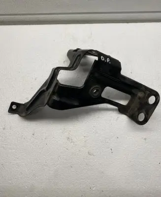 Audi A6 S6 C6 4F ABS pump bracket 03G131529B