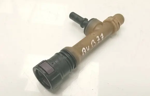 Volvo V40 Engine coolant pipe/hose 31338581
