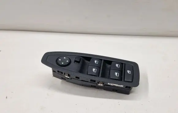BMW 1 F20 F21 Electric window control switch 9208109