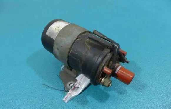 BMW 7 E32 High voltage ignition coil 0221118335 IMPRK851038