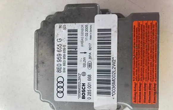 Audi A4 S4 B7 8E 8H Airbag control unit/module 8E0959655G