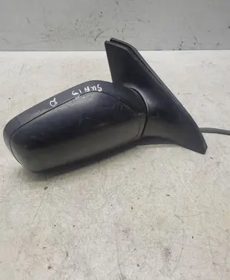 Nissan Sunny Front door electric wing mirror 02815