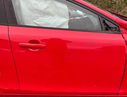 Volvo V40 Front door
