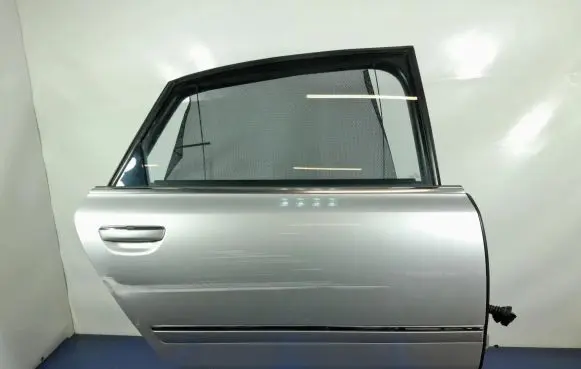 Audi A8 S8 D3 4E Rear door