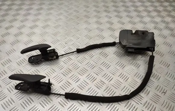 Iveco Daily 6th gen Front door lock 5801529302c