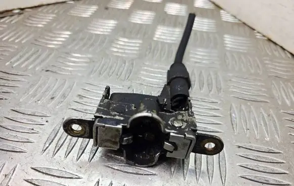 Mercedes-Benz CL C140 Engine bonnet/hood lock/catch 1408213451