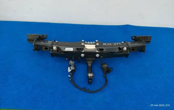 Land Rover Defender Tow bar set M8EM-17K817-AD