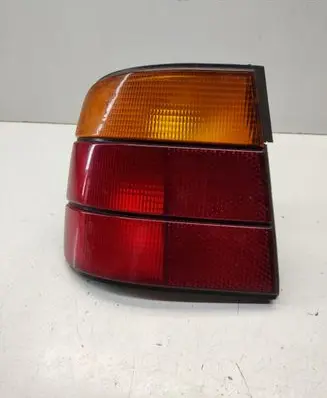 BMW 5 E34 Rear/tail lights 63215R6 63215 1384009L