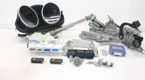 Mazda 5 Engine ECU kit and lock set BV6112A650DE