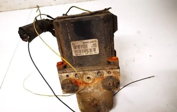 Toyota Avensis T250 ABS Pump 8954105070