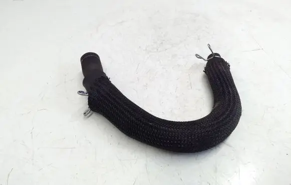 Toyota Prius (XW50) Engine coolant pipe/hose