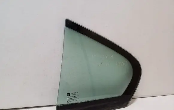 Opel Insignia A Rear vent window glass 
