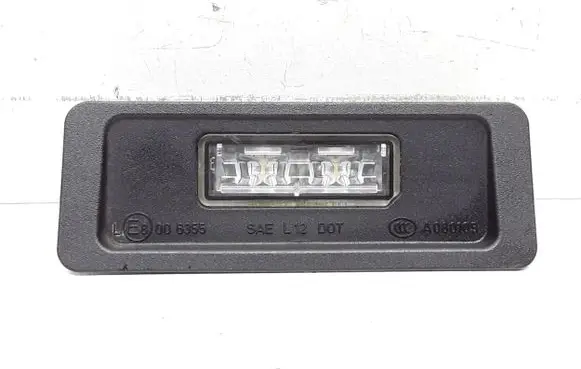 Volvo V40 Number plate light 31352526