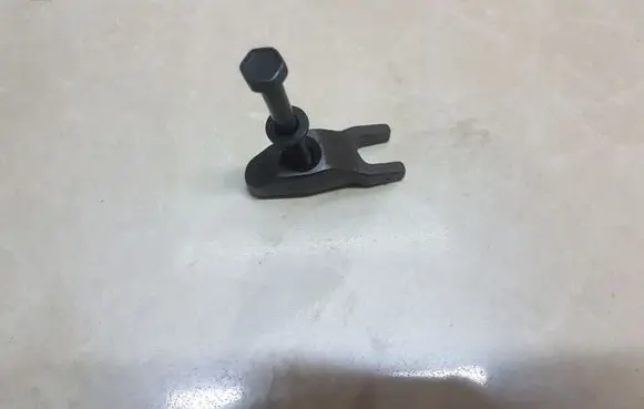 KIA Ceed Fuel Injector clamp holder