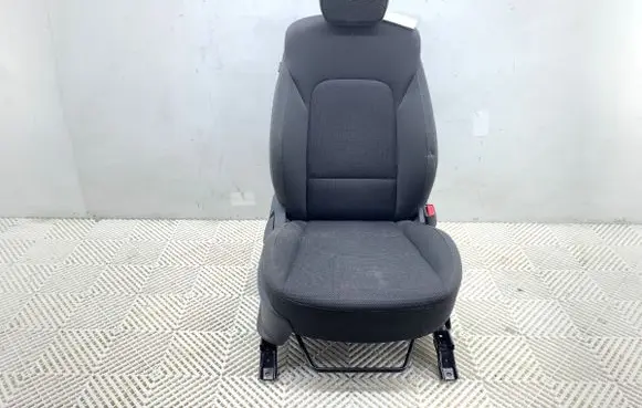 Hyundai Santa Fe Front passenger seat 