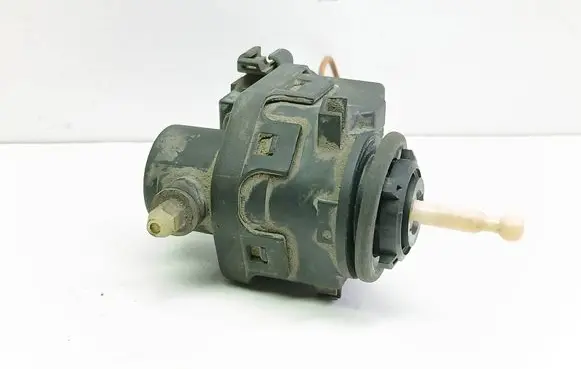 Headlight level adjustment motor