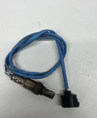 Mercedes-Benz C AMG W205 Lambda probe sensor a0005421300