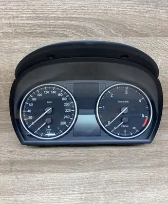 BMW 3 E90 E91 Speedometer (instrument cluster) 9187060