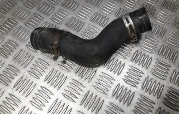 Toyota RAV 4 (XA30) Engine coolant pipe/hose