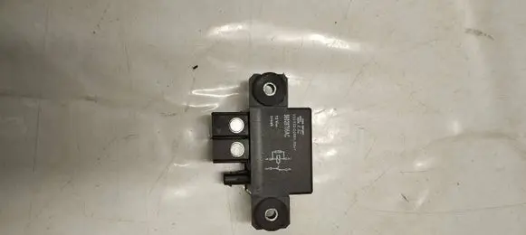 Jeep Grand Cherokee Battery relay fuse 56029766ac
