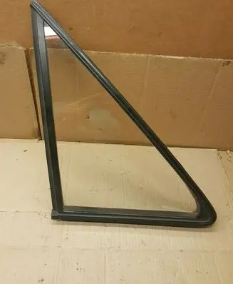 Volkswagen Jetta II Front door vent window glass four-door 191845242