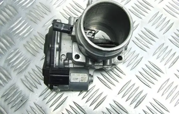 Maserati Ghibli Electric throttle body valve 5.05692.00