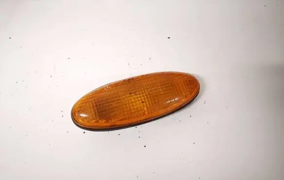 Mazda 626 Front fender indicator light 0464120 046-4120