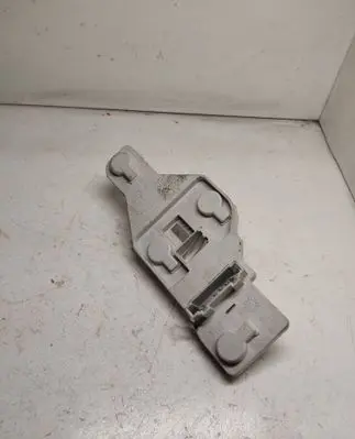 Skoda Octavia Mk2 (1Z) Tail light bulb cover holder 1Z9945258 27592202
