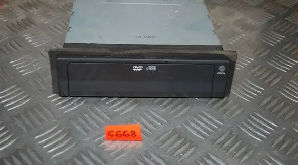 Navigation unit CD/DVD player