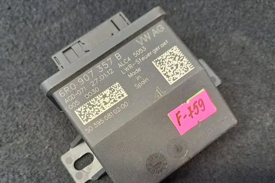 Volkswagen PASSAT CC Light module LCM 6R0907357B