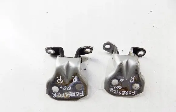 Subaru Forester SF Front door hinge set 