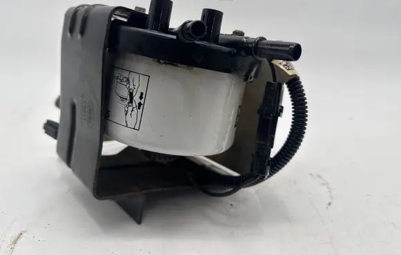 Land Rover Discovery 4 - LR4 Fuel filter DH329B262AA 2801201415
