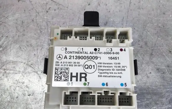 Mercedes-Benz E W213 Door control unit/module A2139005009