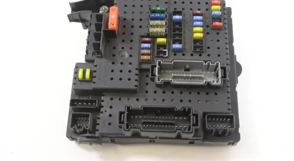 Volvo V70 Fuse box set 8688264 12217789
