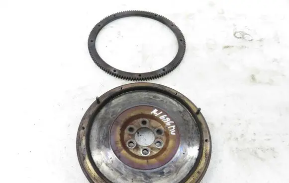 Volkswagen Golf IV Flywheel 037105273C