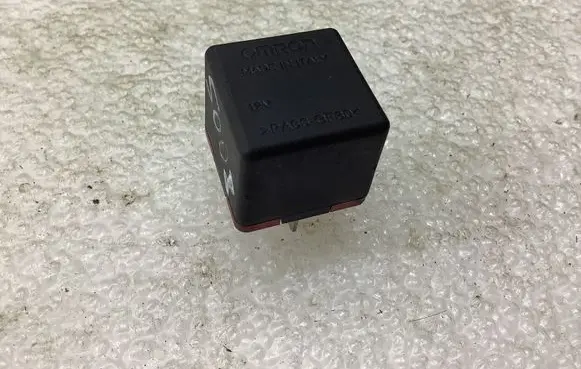 Peugeot 5008 Other relay PA66GF30
