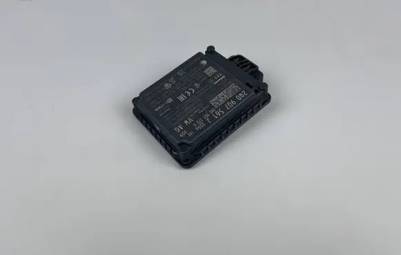 Volkswagen Tiguan Distronic sensor radar 2Q0907561J 2Q0907572D A2C78211701