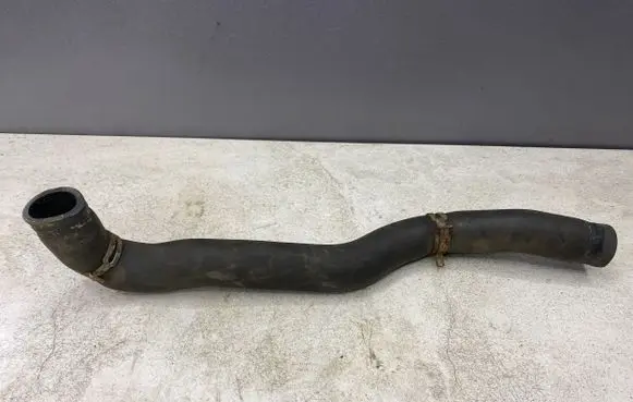 Chrysler Sebring (ST-22 - JR) Engine coolant pipe/hose 040501CL