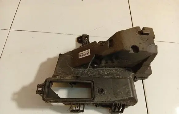 Audi A6 S6 C6 4F Fuse box cover 4F1907355A
