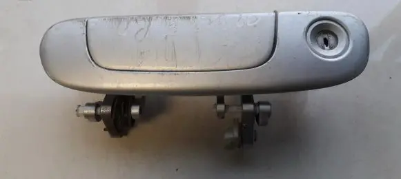 Mazda 323 F Front door exterior handle