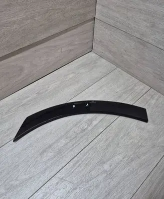 Porsche Taycan 9J1 Front arch trim 9J0853136B