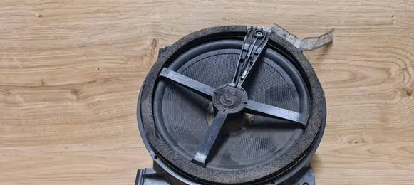 Volvo S60 Parcel shelf speaker 9472300