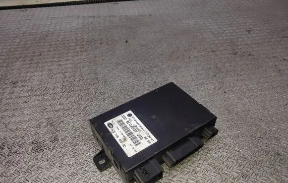 Audi A4 S4 B6 8E 8H Tow bar trailer control unit/module 8E0907383